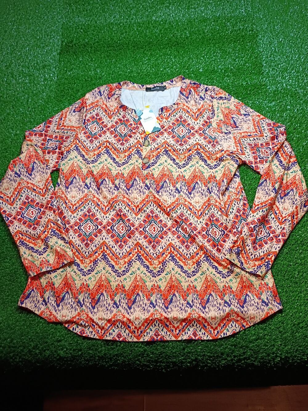 Sunbs Colorful Everyday Streetwear Top - Size Large NWT